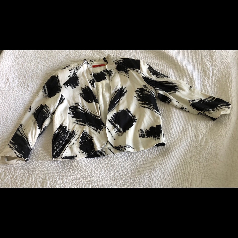 Alice + Olivia cropped black and white jacket